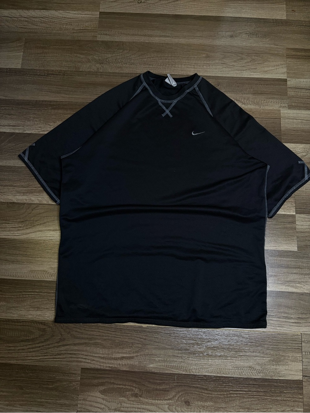 Nike Sphere Dry Men's Black T-Shirt Size M Crew Neck Lightweight Athletic
